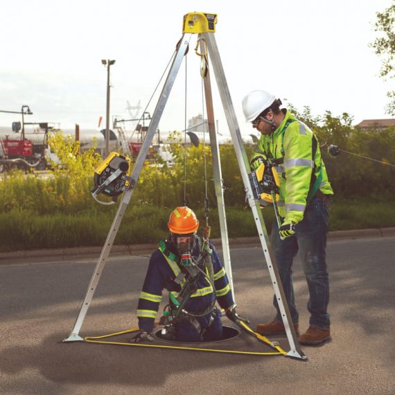 Confined Space Entry Kit with Rescuer