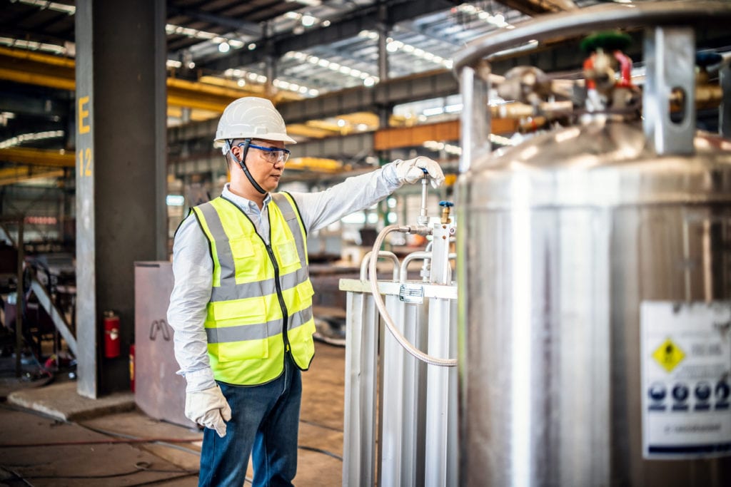 OSE Directory Gas detection Article  - Image 3 worker checking on gas safety